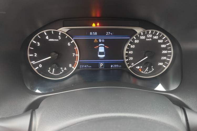 Used Nissan Teana 2022 2.0L XL-TLS Enjoyment Edition Odometer Close Up