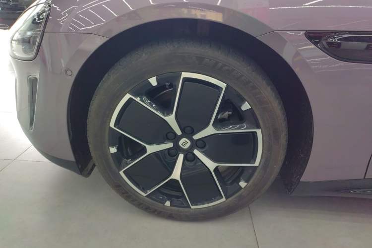 Used Xiaomi Auto SU7 2024 Rear-Drive Long-Range Intelligent Driving Version