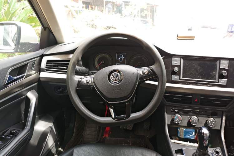 Used Volkswagen Lavida 2018 1.5L Automatic Comfort Edition China V Standard Steering Wheel