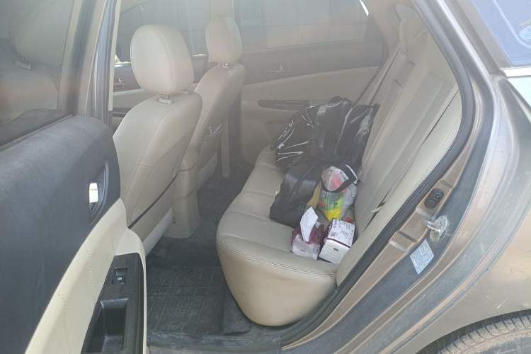 Used CHANGAN Eado 2014 1.6L Manual Luxury Model