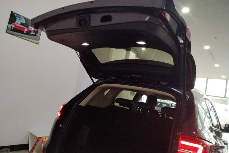 Used BYD Song 2021 Classic Edition 1.5T Automatic Elite Model Trunk