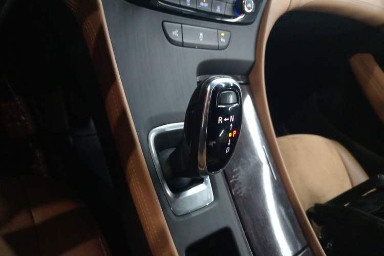 Used Buick LaCrosse 2018 28T Elite Edition