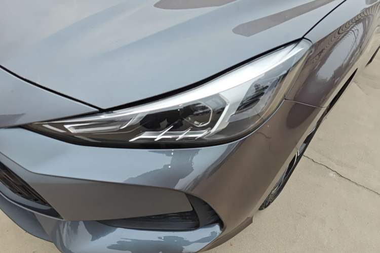 Used MG 5 2022 180 DVVT CVT Youth Flagship Edition
