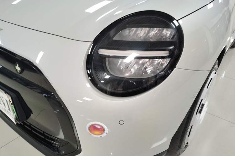 Used MINI Electric MINI COOPER 2025 Model Facelift 466km COOPER E Classic Style
