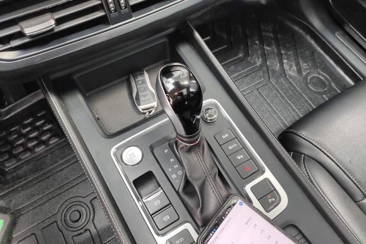 Used BYD Tang 2018 2.0T Automatic Smart Connect Prestige 7-Seater China V Standard