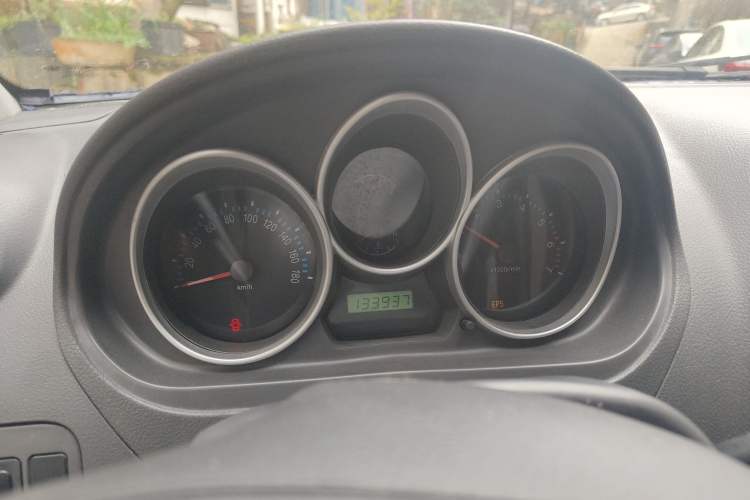 Used FAW Weizhi V2 2010 1.3L Manual Luxury Version Instrument Cluster