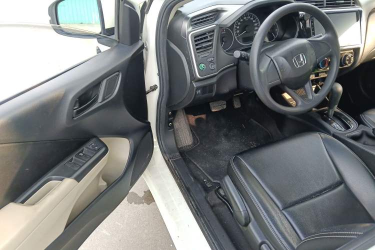 Used Honda City 2018 1.5L CVT Comfort Version Driver Seat