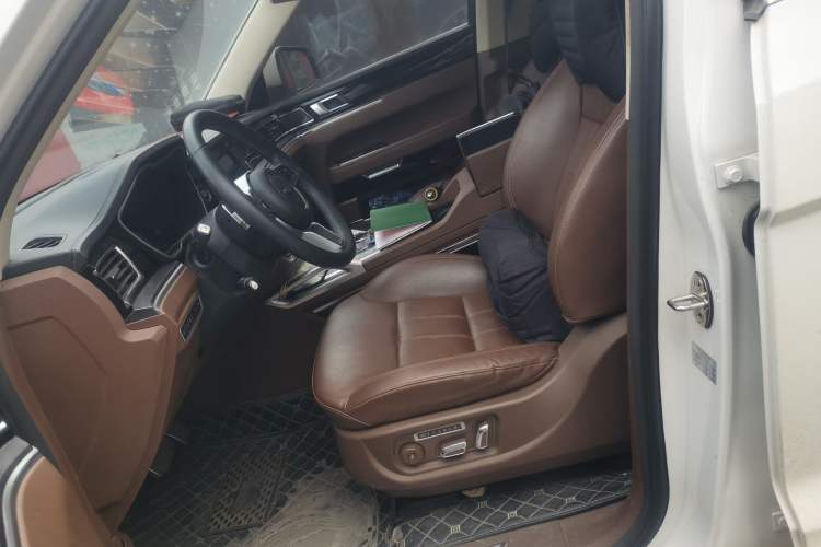 Used Zotye T800 2018 2.0T Automatic Flagship Smart Connectivity 7-Seater