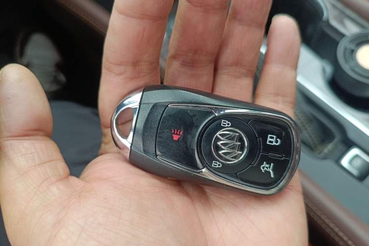 Used Buick Envision 2016 28T Four-Wheel Drive Elite Version Vehicle Key