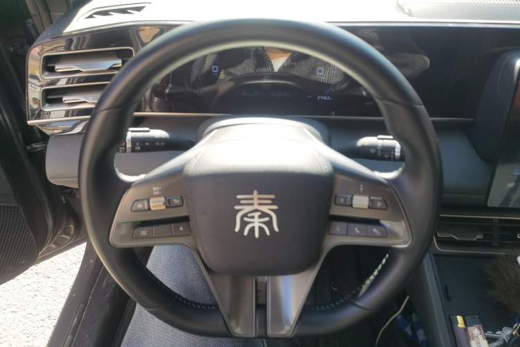 Used BYD Qin L 2024 DM-i 80KM Leading Model Steering Wheel