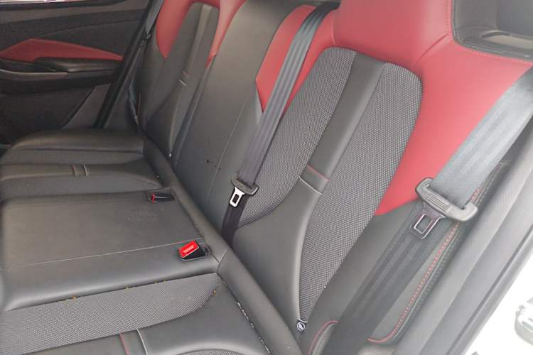 Used CHANGAN OSHAN X5 2021 1.5T DCT Prestige Edition Left Rear Seat