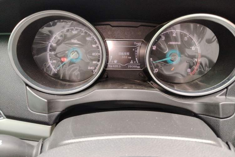 Used Zotye SR7 2016 1.5T Manual Cube Road Edition China V Standard