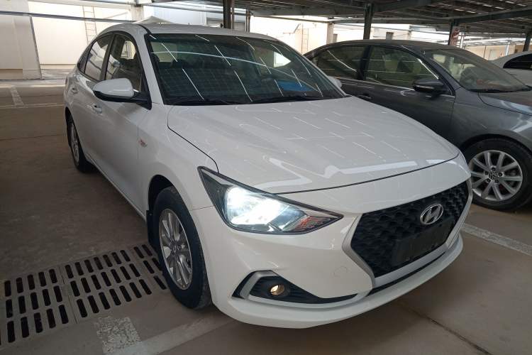 Used Hyundai Celesta 2018 1.6L Automatic GL Enjoyment Edition China VI compliant
