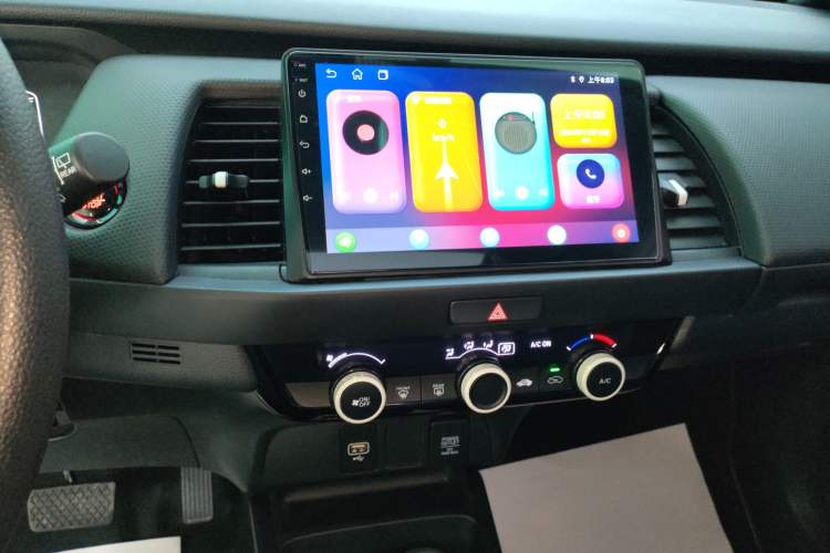 Used Honda Fit 2022 1.5L CVT Trendy Sunroof Edition Audio And AC Panel