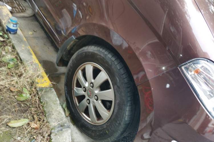 Used Wuling Hongguang 2015 1.5L S Basic Version China V Standard