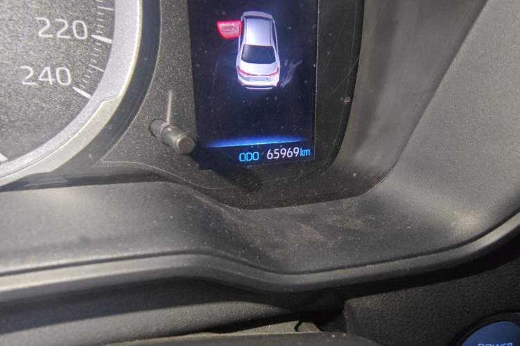 Used Toyota Levin 2021 Dual-Motor 1.8H E-CVT Sport Edition Odometer Close Up