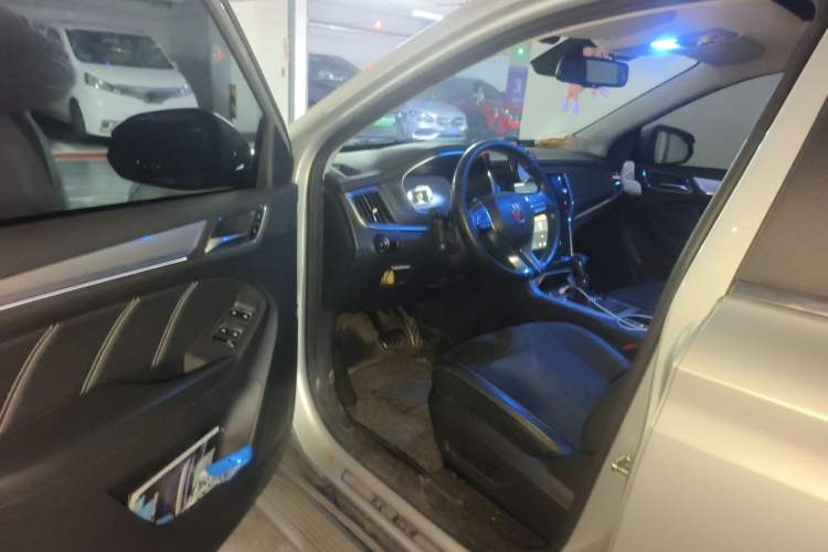 Used Roewe RX5 New Energy 2017 eRX5 50T Hybrid Connected Prestige Flagship Edition
