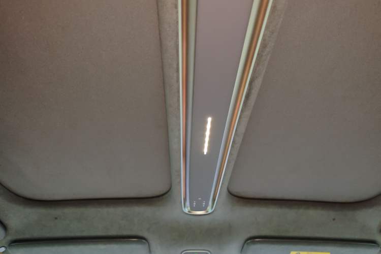 Used Nio ET9 2025 100kWh Signature Edition Headliner