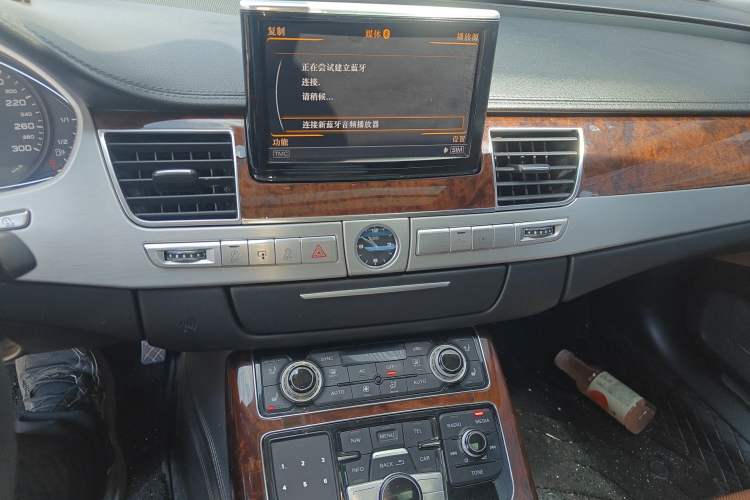 Used Audi A8 2012 A8L 45 TFSI quattro Luxury Model Audio And AC Panel