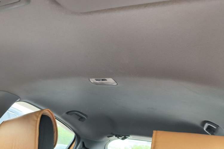 Used Honda XR-V 2015 1.5L LXi CVT Classic Edition Headliner