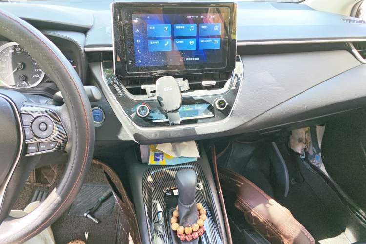 Used Toyota Corolla 2021 Dual-Motor 1.8L E-CVT Elite Edition Audio And AC Panel