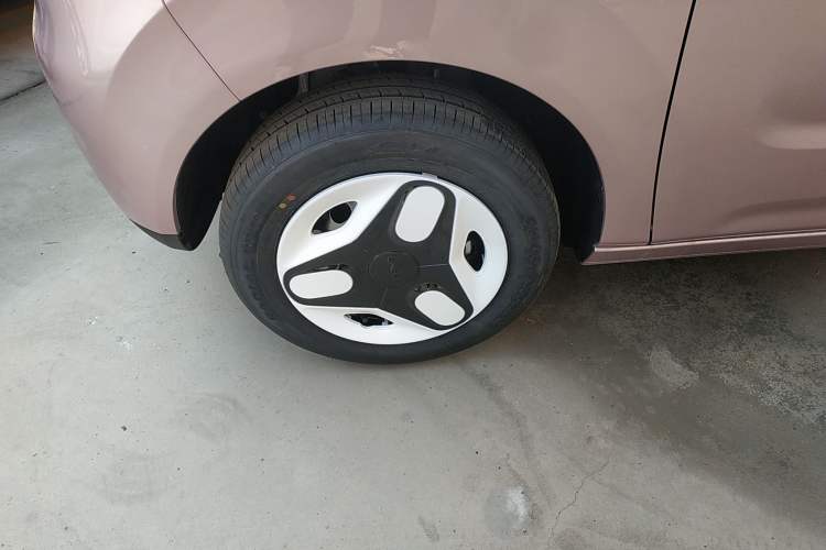 Used Geely Galaxy Panda 2025 210 km – Yuanqi Bear