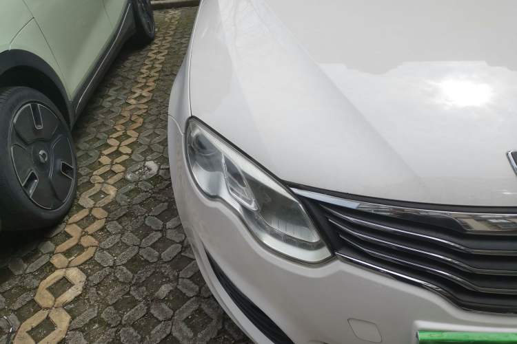 Used Roewe e550 2014 Flagship Edition
