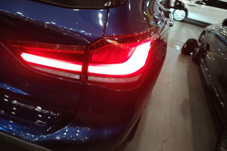 Used BMW X1 2020 sDrive20Li Premium Edition
