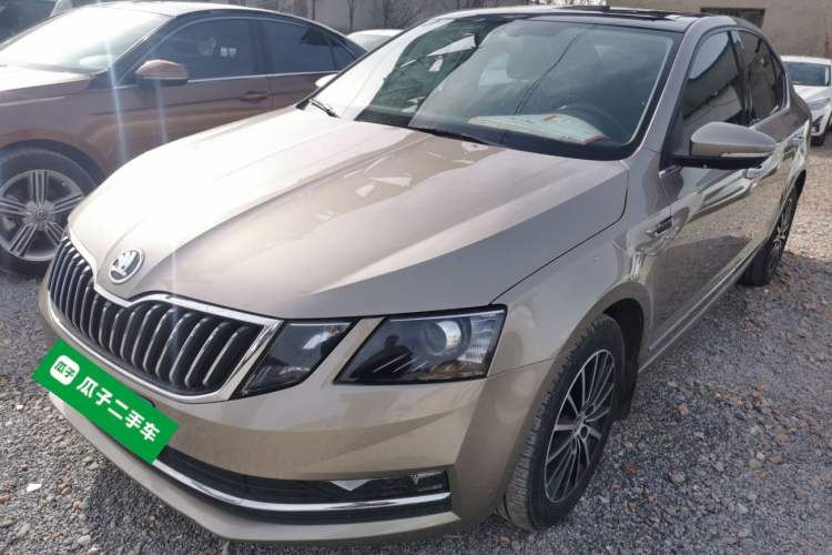 Used Skoda Octavia 2018 TSI230 DSG Luxury Edition
