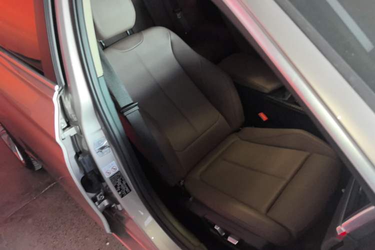 Used BMW 3 Series 2018 320Li Fashion Model