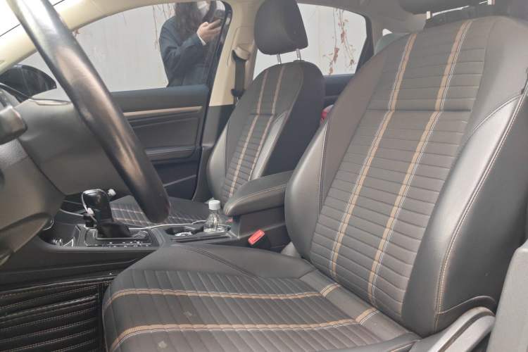 Used Volkswagen Lavida 2019 280TSI DSG Comfort Edition China VI standard Left Front Seat