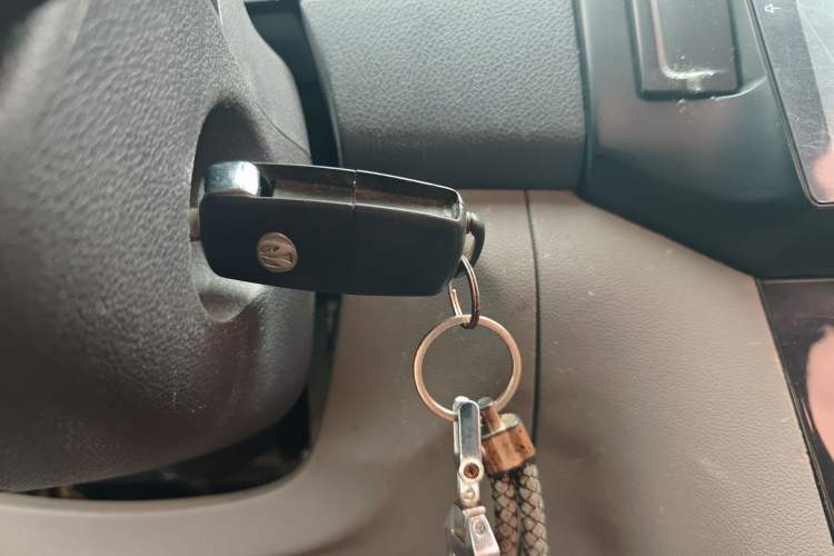 Used BAIC Weiwang M20 2017 1.5L M20S Basic Version DAM15DL
