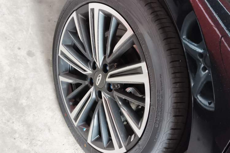 Used Chery Arrizo 8 2025 1.6T DCT Smart Right Rear Wheel Hub