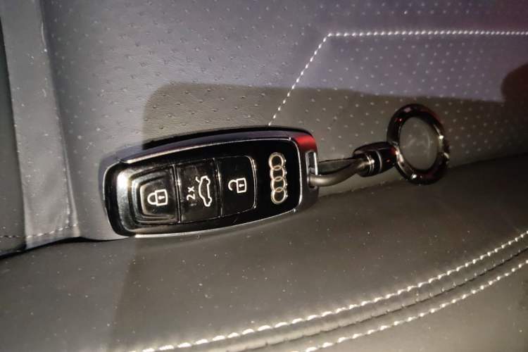 Used Audi A7 2024 45 TFSI Prestige Edition Vehicle Key