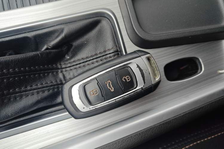 Used Geely Auto Vision X6 2016 1.3T CVT Luxury Model