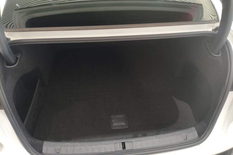 Used VOYAH PASSION 2024 PHEV Four-Wheel Drive Ultra-Long Range Flagship Model
