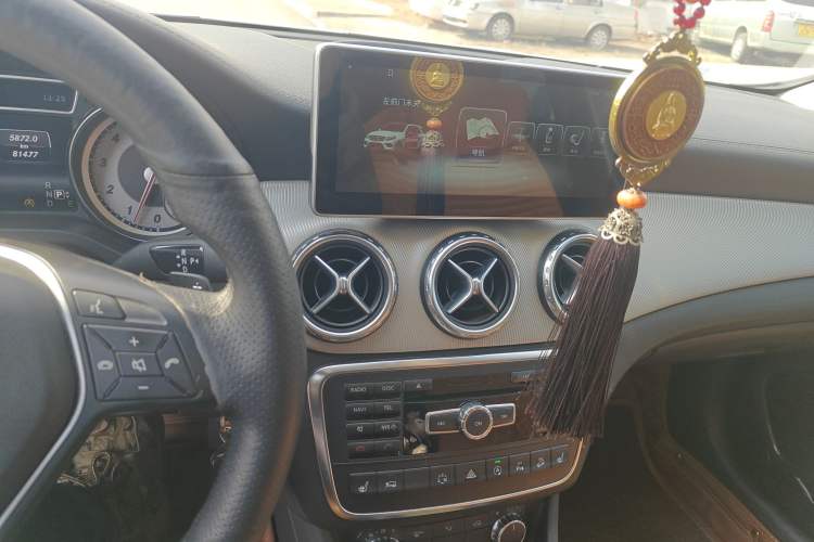 Used Mercedes-Benz GLA 2015 GLA 220 4MATIC Fashion Model