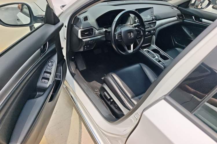 Used Honda Accord 2018 Rui Hybrid 2.0L Rui Ling Edition China VI