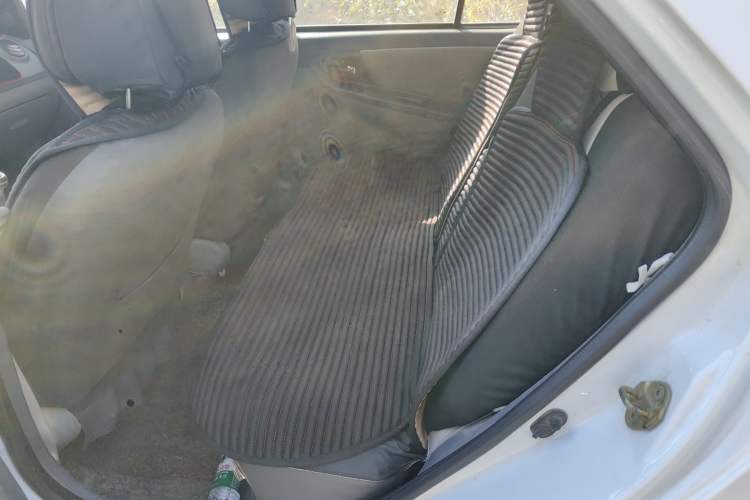 Used Geely Auto Diamond 2013 1.5L Manual Elite Model
