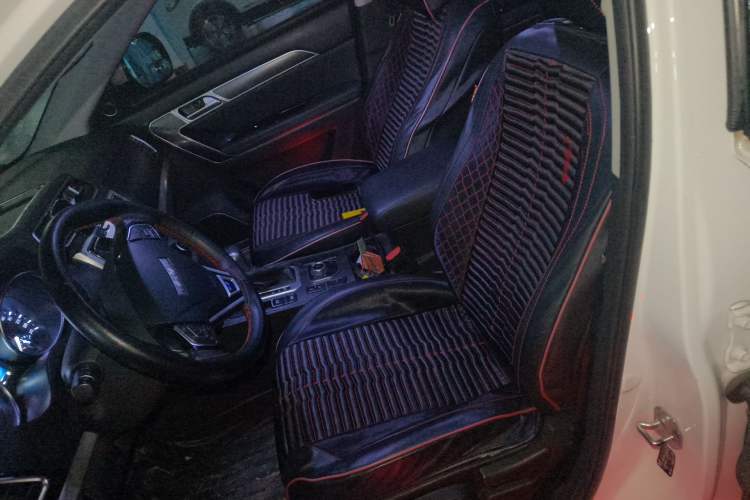 Used Haval H6 Coupe 2016 Blue Label 1.5T Automatic Two-Wheel Drive Urban Model
