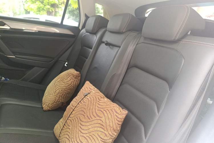 Used Volkswagen Tayron 2019 330TSI Four-Wheel Drive Luxury Version China V Standard Left Rear Seat