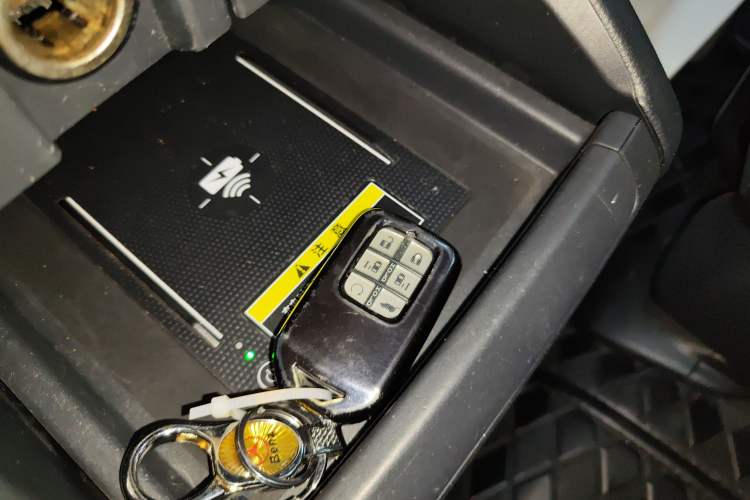 Used Honda Elysion 2022 2.0L eHEV Luxury First Edition