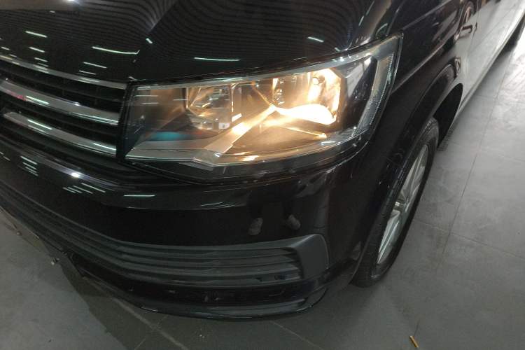 Used Volkswagen Caravelle 2018 2.0 TSI 4x4 Comfort Edition 7 Seats