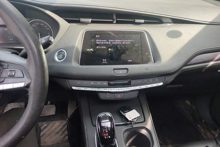 Used Cadillac XT4 2021 28T Two-Wheel Drive Tech Edition