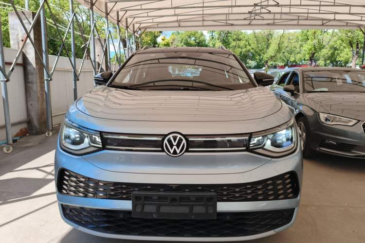 Used Volkswagen ID.6 X 2023 Ultra-Intelligent Long-Range Version