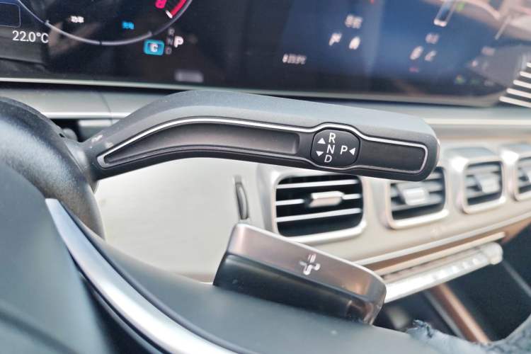 Used Mercedes-Benz GLE 2024 GLE 450 4MATIC AMG Line Gear Lever