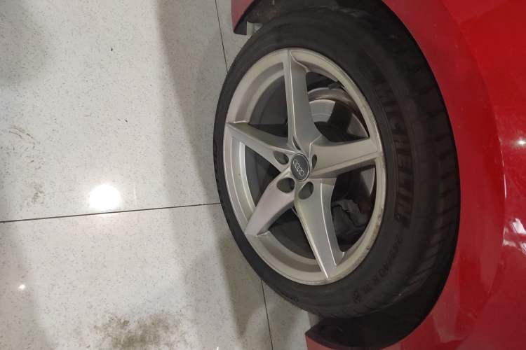 Used Audi A5 2017 Cabriolet 40 TFSI Fashion Model
