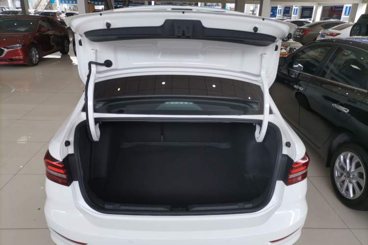 Used Volkswagen Lavida 2021 280TSI DSG Luxury Edition