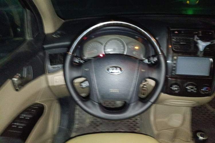 Used Kia Sportage 2013 2.0L Manual Two-Wheel Drive GL Trim
