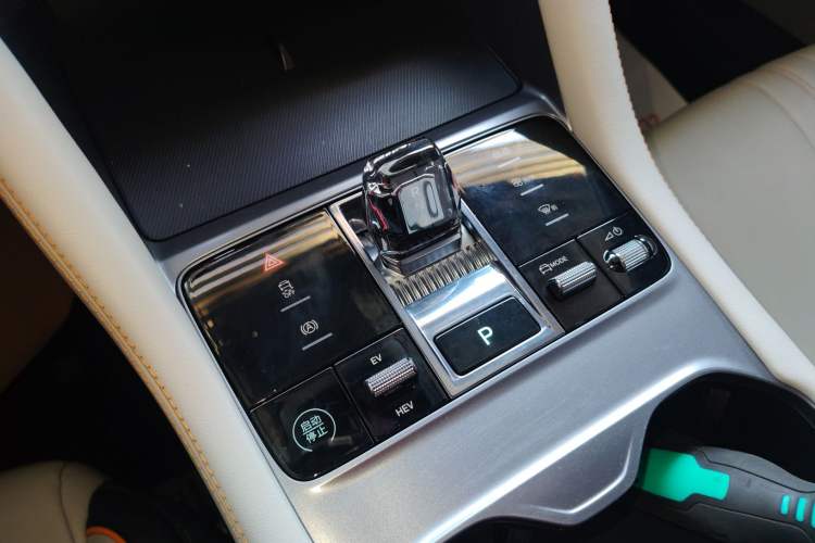 Used BYD Song PLUS New Energy 2024 HONOR Edition DM-i 71km Luxury Model